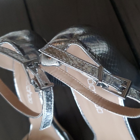Boohoo Wide Width Snake Metallic Platform Heels, Metallic, US9 (UK7) NWOTs - Picture 13 of 16
